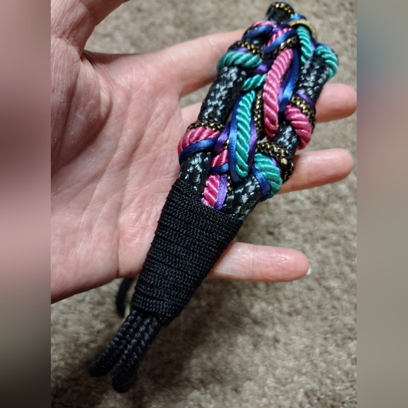 Vintage Bungee Belt With Braided Multicolor Woven Cords And Golden Beads - Picture 5 of 8